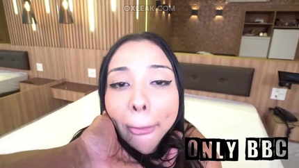 Brazilian BBC Slut Vitoria Beatriz Loves Anal SD (2026)