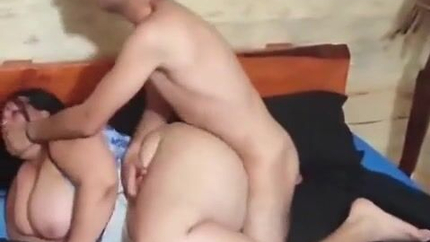 Hot Indian Aunty With Boyfriend SD (2026)