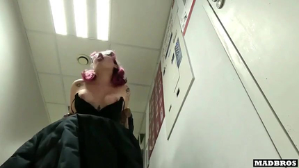 Big Ass Latina Gets Fucked While Doing Her Laundry SD (2026)