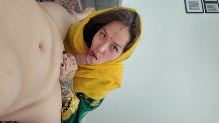 Afghan Stepsister In A Hijab Is Intimately Engaged With Her Aroused Stepbrother SD (2026)