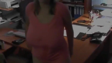 Mollige Frau Wird Im Interview Von Einem Neuen Chef Gefickt SD (2026)