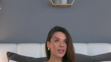 SMOKING HOT RUMANIAN BABE VAPING ON HER BED - FACE CLOSE UP SD (2026)