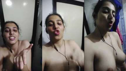 Punjabi Girl Show Hairy Her Bf SD (2026)