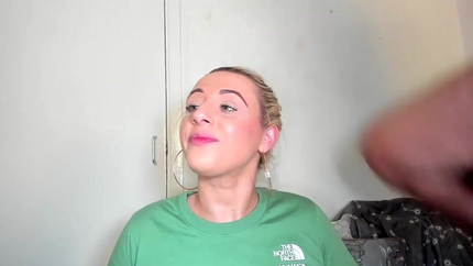 LOIRA MAMANDO NA WEB SD (2026)