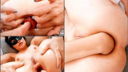 Masked Brunette Loose Her Anal Prolapse And Gaping Hole - Anal Prolapse, Girl Gets Fisted [HD/Mp4/1000 MB]