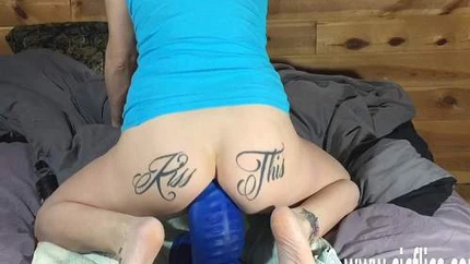 Lilyskye Taking On The Xl Dragon Tongue In My Ass - Anal Prolapse, Girl Gets Fisted [HD/Mp4/1000 MB]