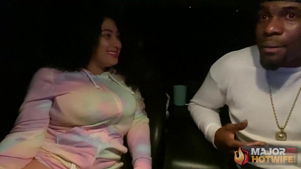 Curvy Barbi - Jogging Hotwife Car Ride (2025.05.09) SD (2026)