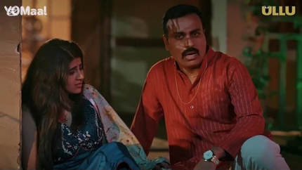 Pati Ne Sexy Biwi Ki Gand Main Ghusaya Vibrator Nikala Pani. Sexy Biwi Ki Garam Gand Main Ghusaya Apna Bada Land. Ullu Indian Web Series. Taras Episode 4. SD (2026)