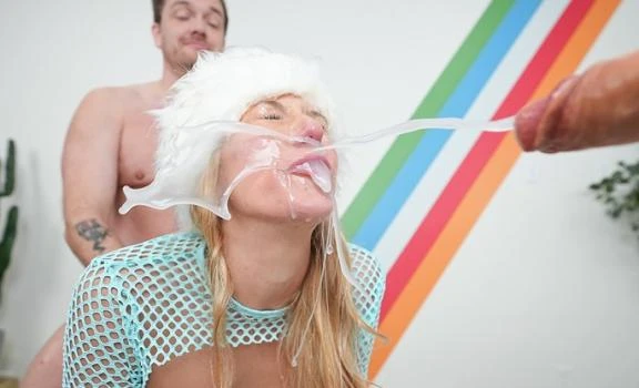 Snow Bunny Facialed with Addison Vodka - 2025/FullHD