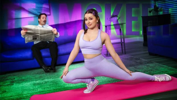 My Favorite Athlete’s Leaky Hole with Leana Lovings - 2025/FullHD